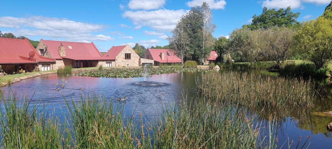Dullvino Cottage No 15 At Critchley Dullstroom Esterno foto