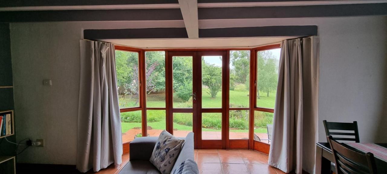 Dullvino Cottage No 15 At Critchley Dullstroom Esterno foto