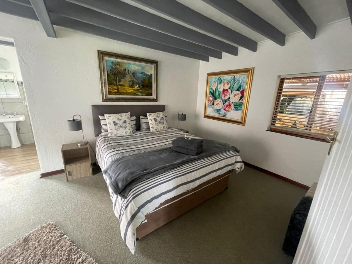 Dullvino Cottage No 15 At Critchley Dullstroom Esterno foto